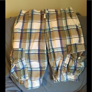 Plaid Cargo long Shorts size 32